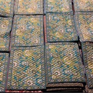Vera Bradley FIVE PEACOCK Placemats EUC.